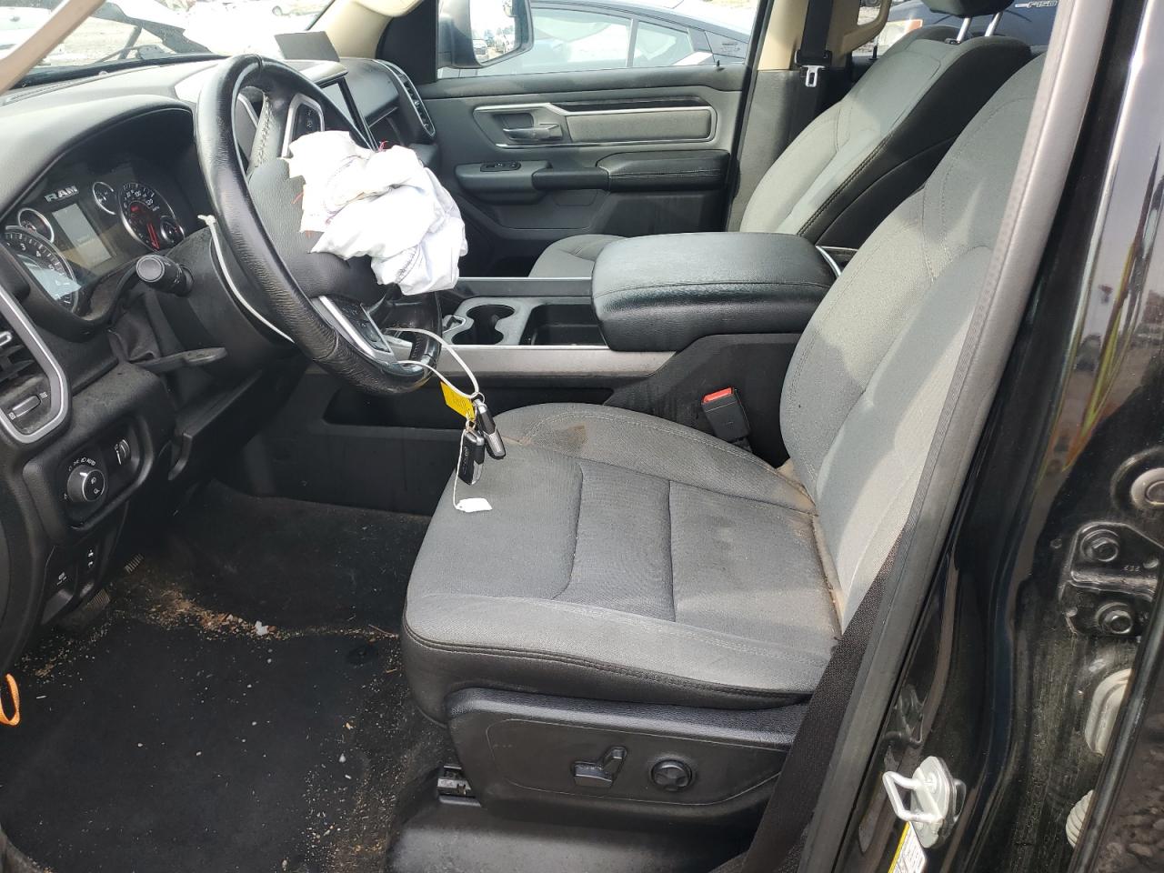 2020 Ram 1500 Big Horn/Lone Star VIN: 1C6SRFFT8LN335363 Lot: 81596795