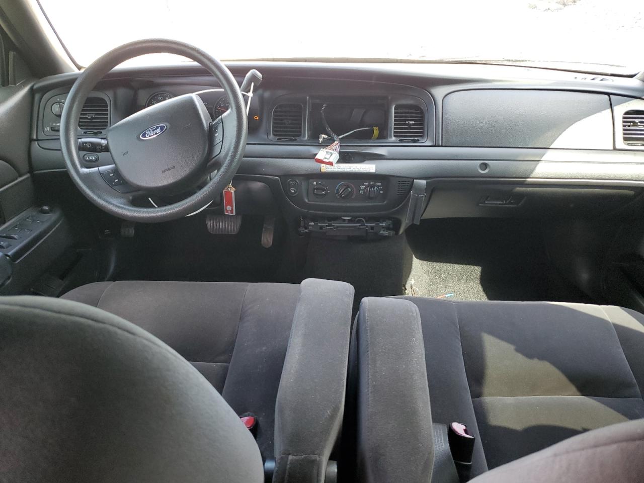 2009 Ford Crown Victoria Police Interceptor VIN: 2FAHP71V79X104121 Lot: 71667555