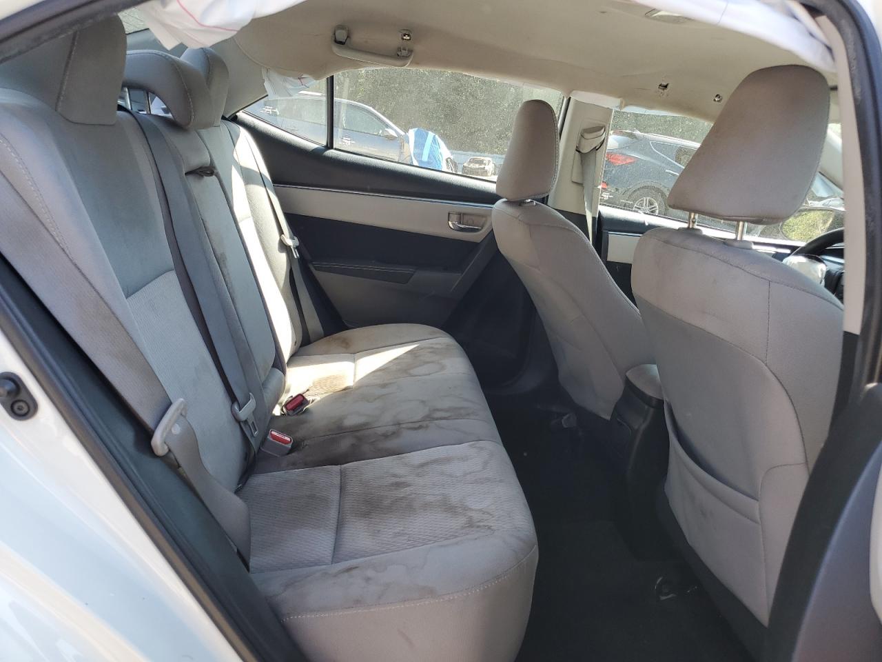 2015 Toyota Corolla L VIN: 2T1BURHE9FC385011 Lot: 71901685