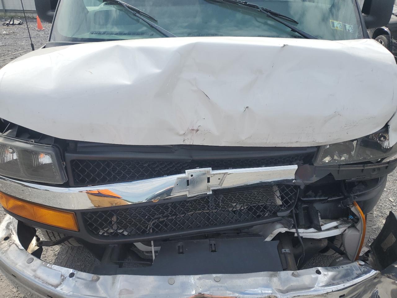 2020 Chevrolet Express G2500 VIN: 1GCWGAFG3L1229951 Lot: 80273585