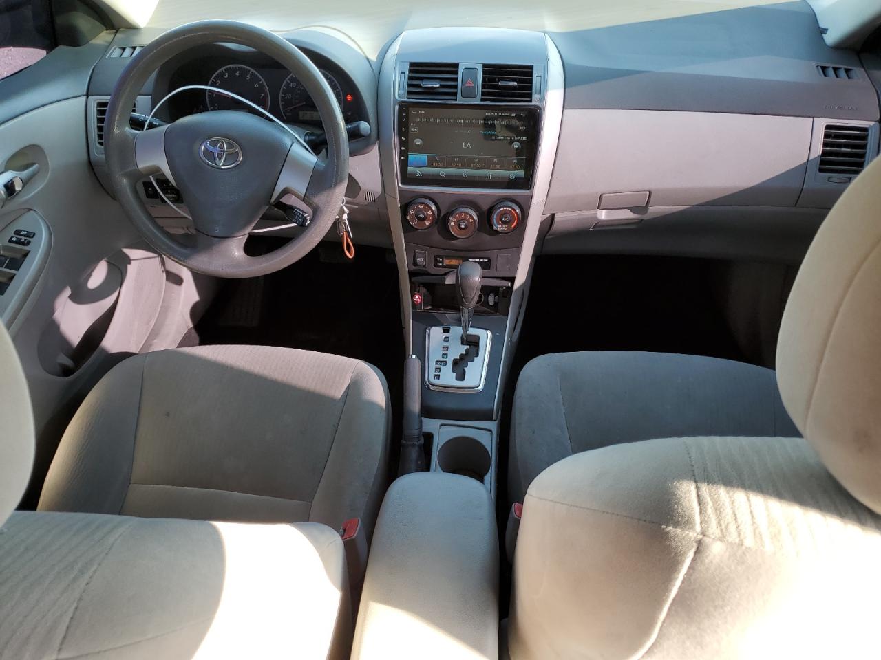 2010 Toyota Corolla Base VIN: 1NXBU4EE0AZ328548 Lot: 84072495