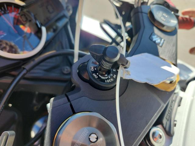 2025 SUZUKI GSX-R750