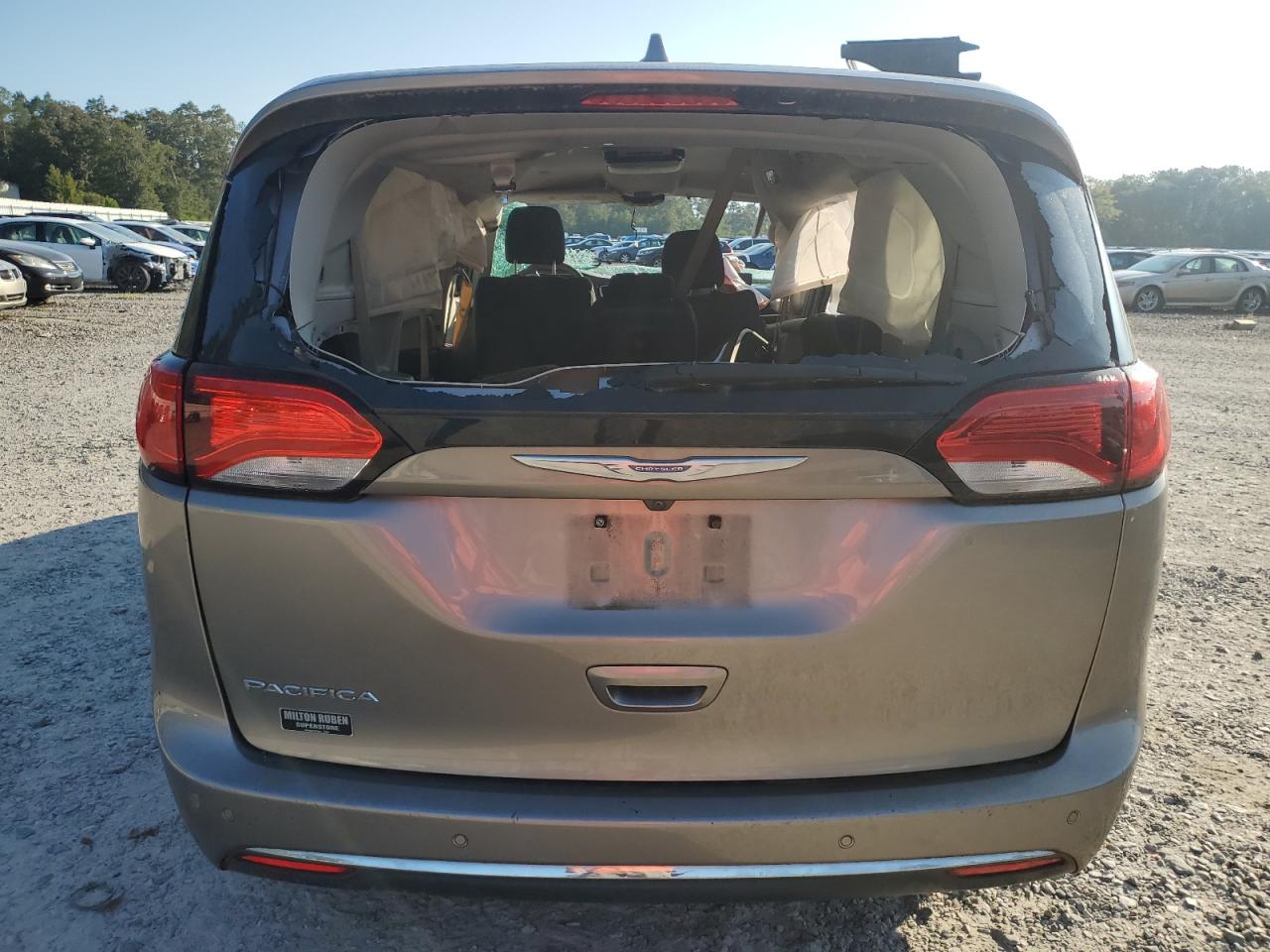 2018 Chrysler Pacifica Touring Plus VIN: 2C4RC1FG9JR116765 Lot: 80514485