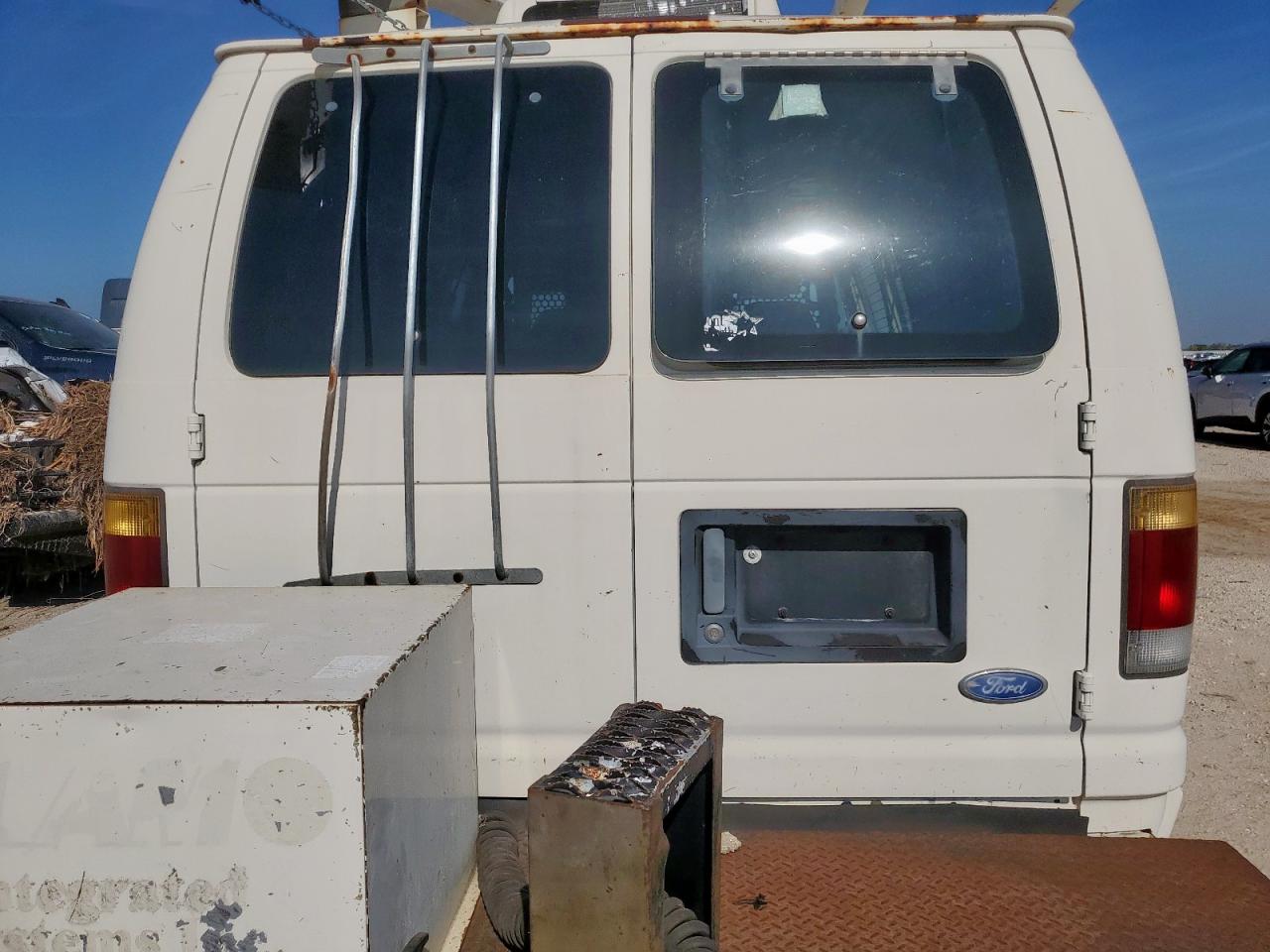 1994 Ford Econoline E350 Van VIN: 1FTJE34H5RHB20902 Lot: 84282465