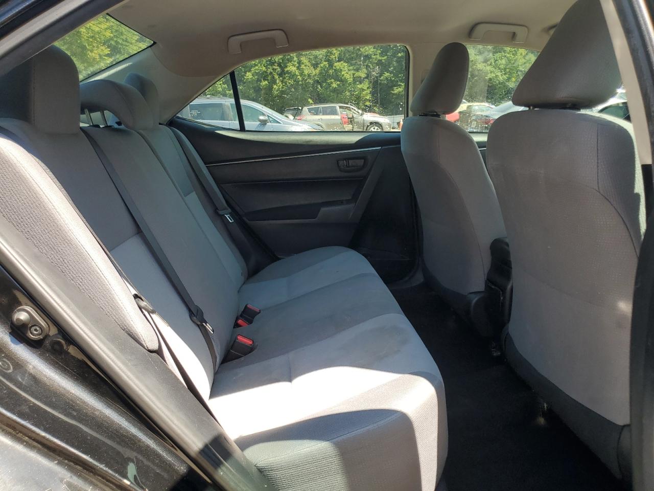 2015 Toyota Corolla L VIN: 2T1BURHE6FC326028 Lot: 70263265