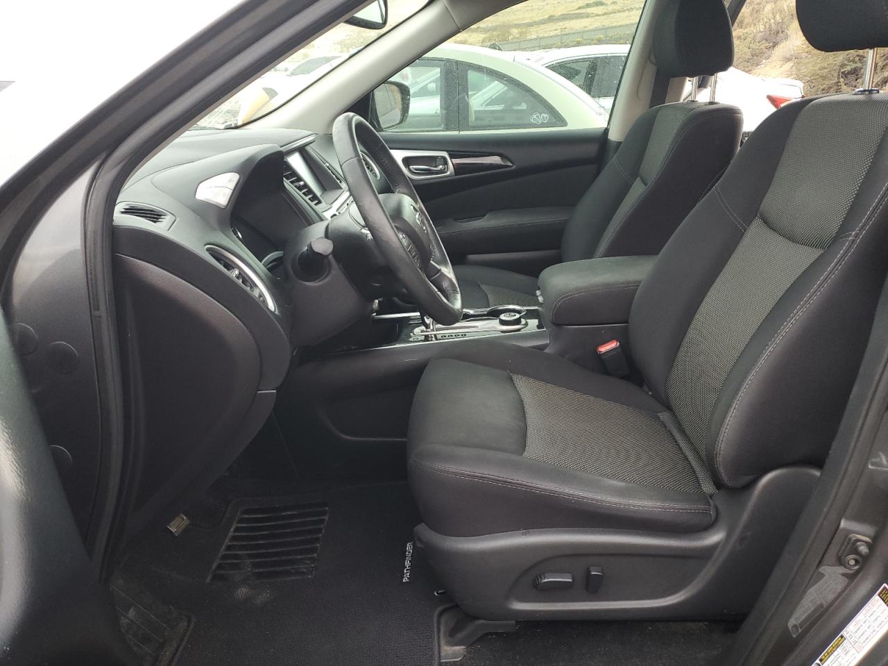 2017 Nissan Pathfinder S VIN: 5N1DR2MM1HC647111 Lot: 84775645