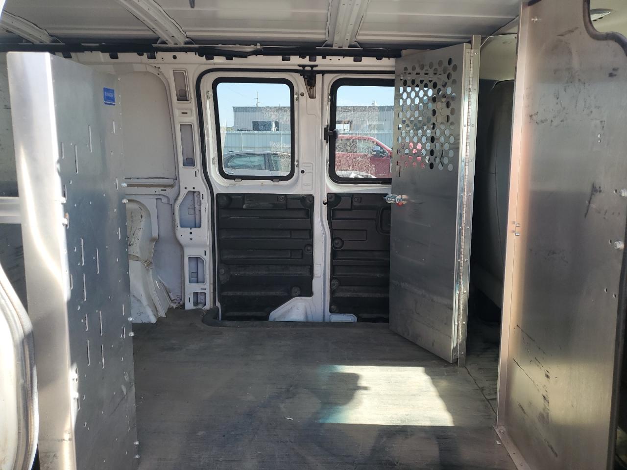 2014 Chevrolet Express G1500 VIN: 1GCSHAF40E1172564 Lot: 81805785