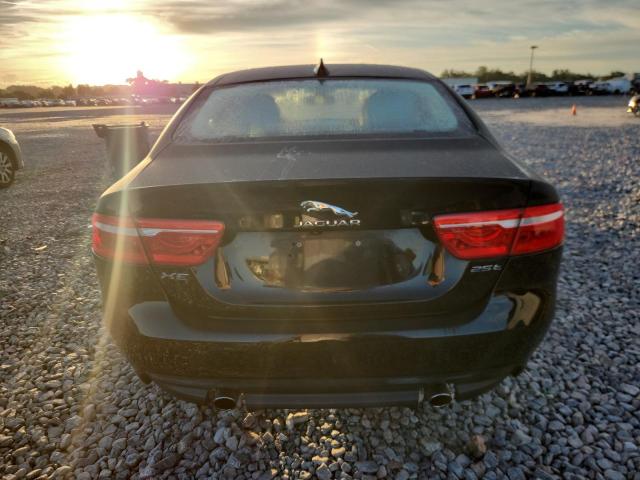  JAGUAR XE 2018 Czarny