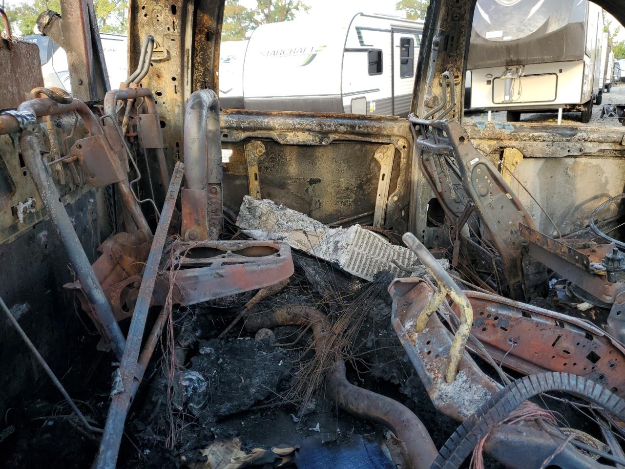 2018 Ram 3500 Slt VIN: 3C63R3HL2JG397797 Lot: 71987775