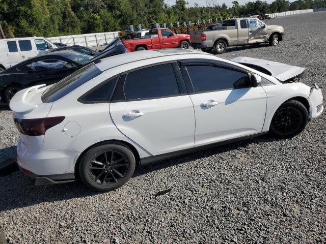  FORD FOCUS 2016 Белы