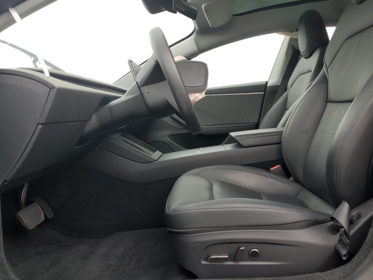 2025 Tesla Model 3 VIN: 5YJ3E1EA4SF940893 Lot: 84287815