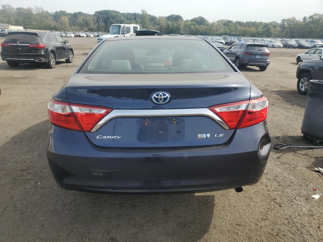 2015 Toyota Camry Hybrid VIN: 4T1BD1FK9FU147572 Lot: 83957955