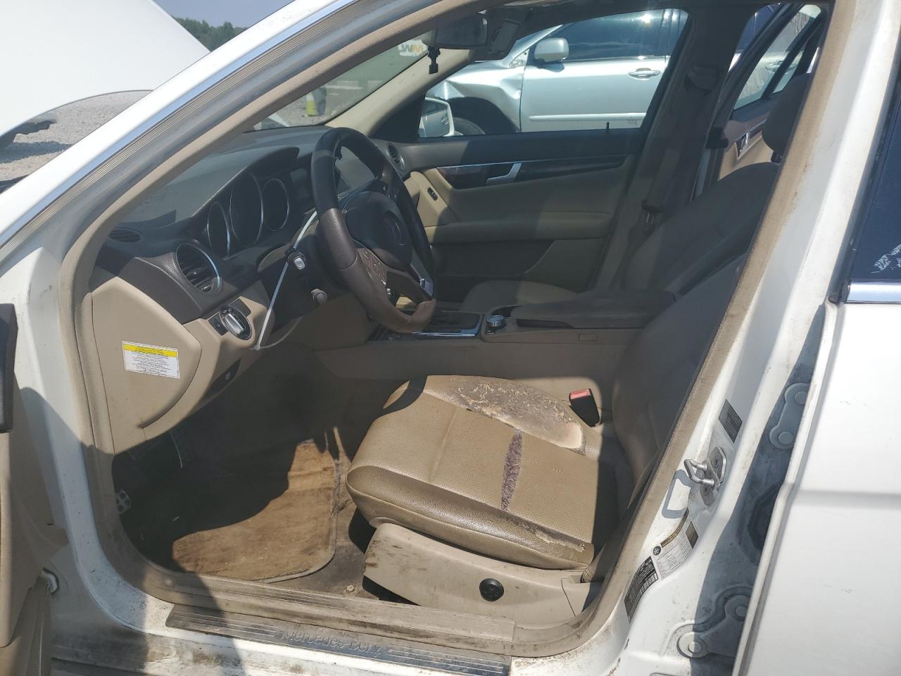 2014 Mercedes-Benz C 250 VIN: WDDGF4HB5EG234763 Lot: 80269275