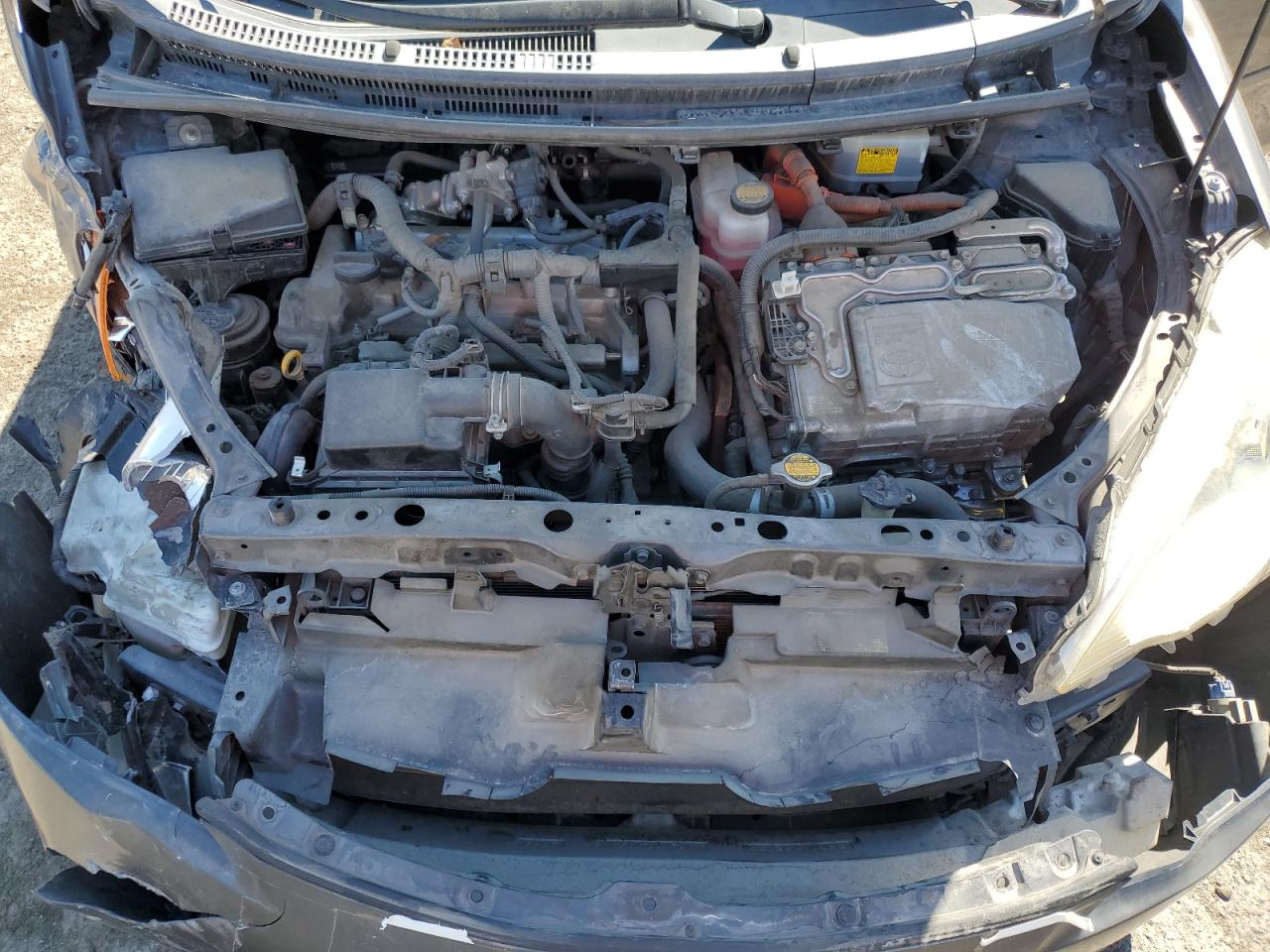 2014 Toyota Prius C VIN: JTDKDTB38E1064102 Lot: 84213635