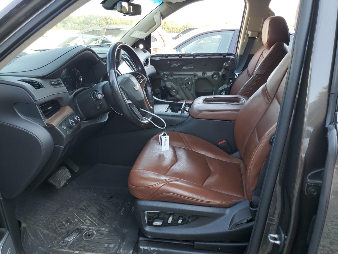 2020 Cadillac Escalade Premium Luxury VIN: 1GYS4CKJ2LR214275 Lot: 70819775