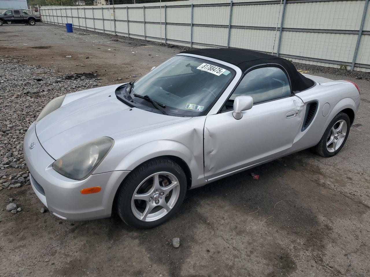 JTDFR3203Y0006935 TOYOTA MR2 Photo 1