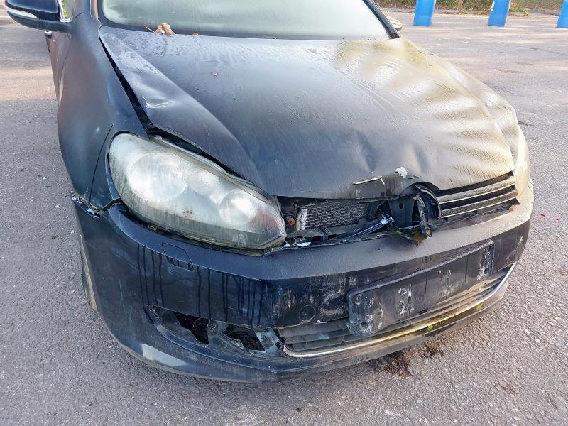 2011 VOLKSWAGEN GOLF 1.6 TDI 105 BLUEMOTION 5DR