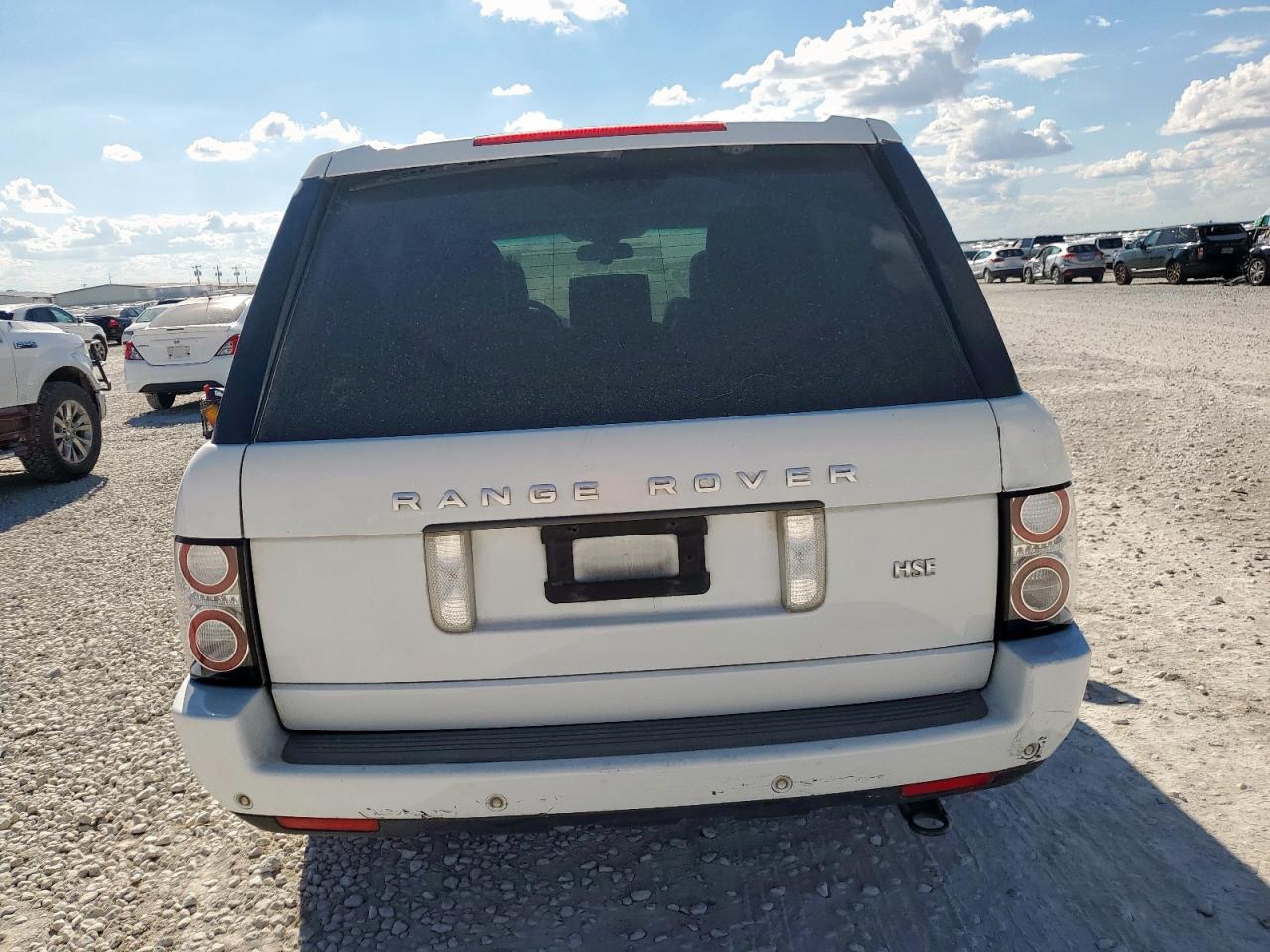 2011 Land Rover Range Rover Hse Luxury VIN: SALMF1D49BA339395 Lot: 84160525