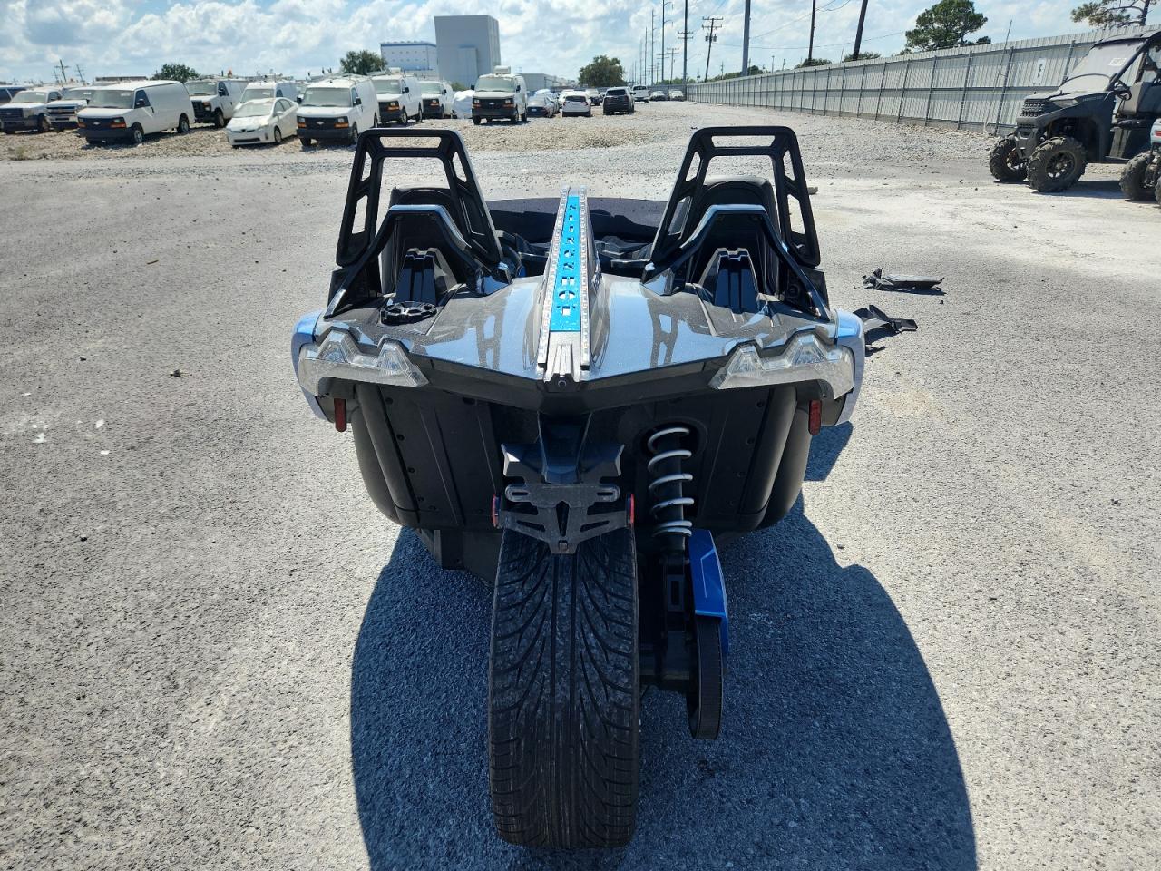 2018 Polaris Slingshot Slr VIN: 57XAARFA8J8129930 Lot: 81382235