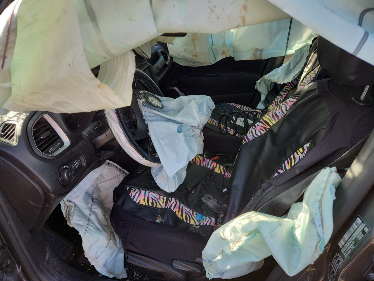 2021 Jeep Renegade Latitude VIN: ZACNJDBB8MPM64739 Lot: 84270675