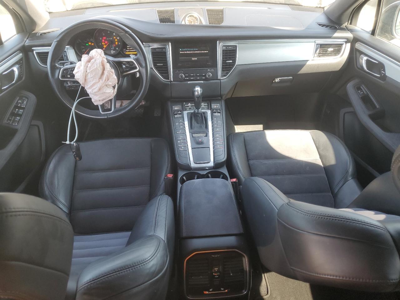 2018 Porsche Macan Gts VIN: WP1AG2A53JLB60233 Lot: 80496355