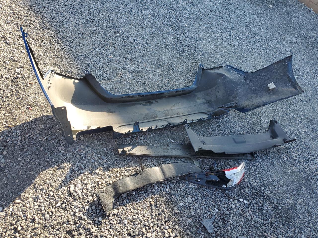 2018 Toyota Camry L VIN: 4T1B11HK6JU115015 Lot: 81922355