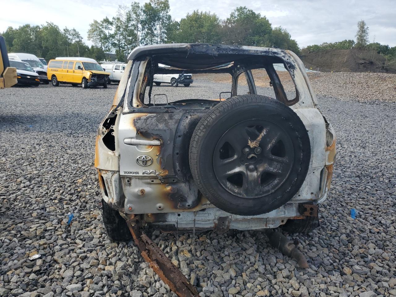 2007 Toyota Rav4 Limited VIN: JTMBD31V275083419 Lot: 80109945