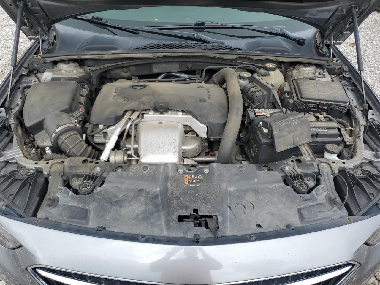 2020 Buick Regal Essence VIN: W04GP6SX7L1010377 Lot: 81813365