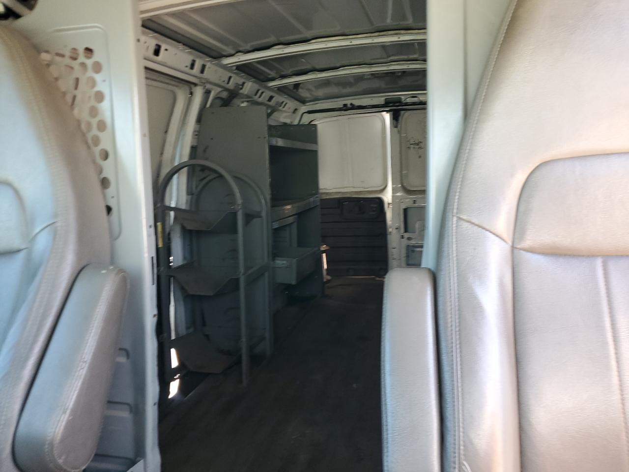 2011 Chevrolet Express G2500 VIN: 1GCWGFCA7B1126575 Lot: 81017105