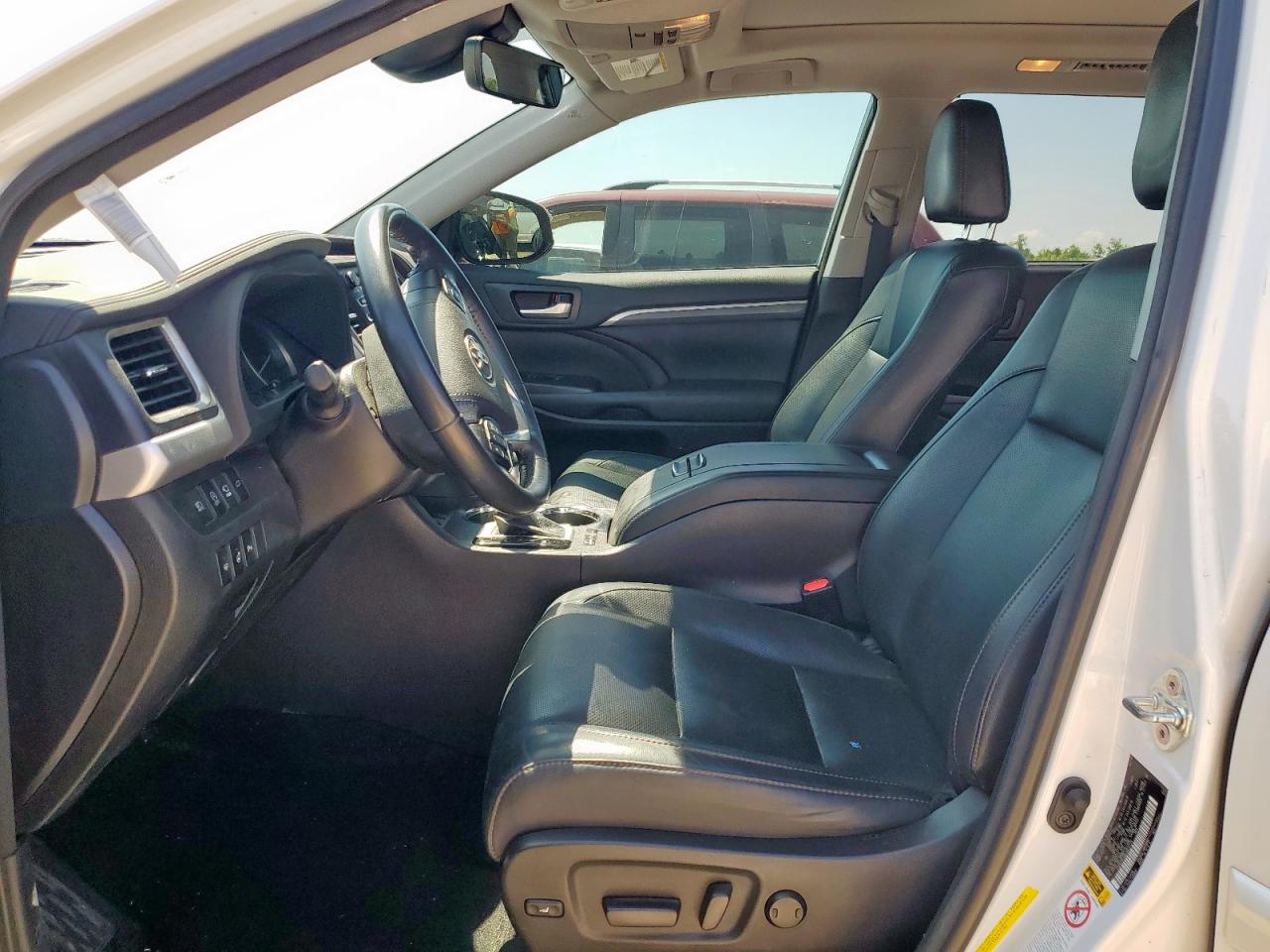 2018 Toyota Highlander Limited VIN: 5TDDZRFH9JS825235 Lot: 71682625