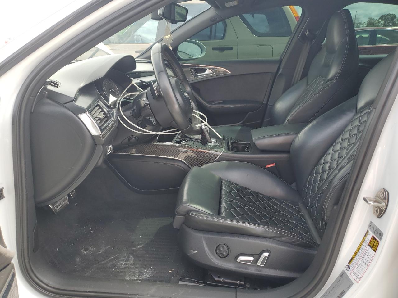 2018 Audi S6 Premium Plus VIN: WAUFFAFC2JN037262 Lot: 81480845
