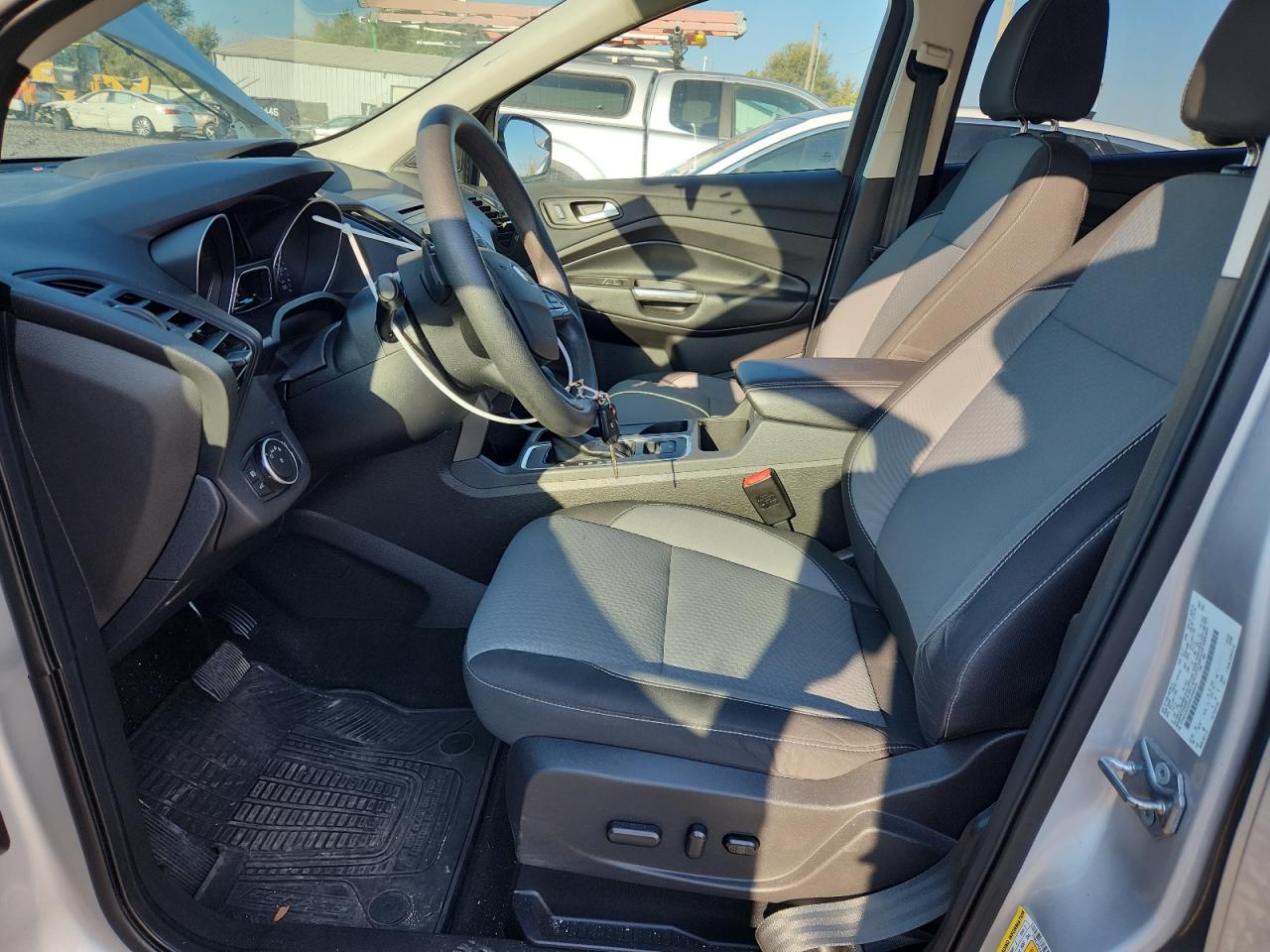 2017 Ford Escape Se VIN: 1FMCU0GD2HUD49929 Lot: 81189005