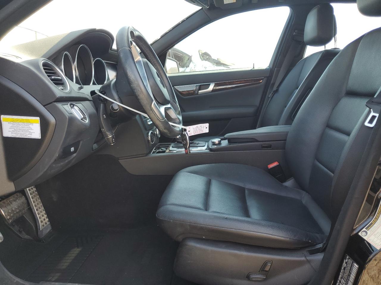 2014 Mercedes-Benz C 250 VIN: WDDGF4HB7ER304610 Lot: 84592235
