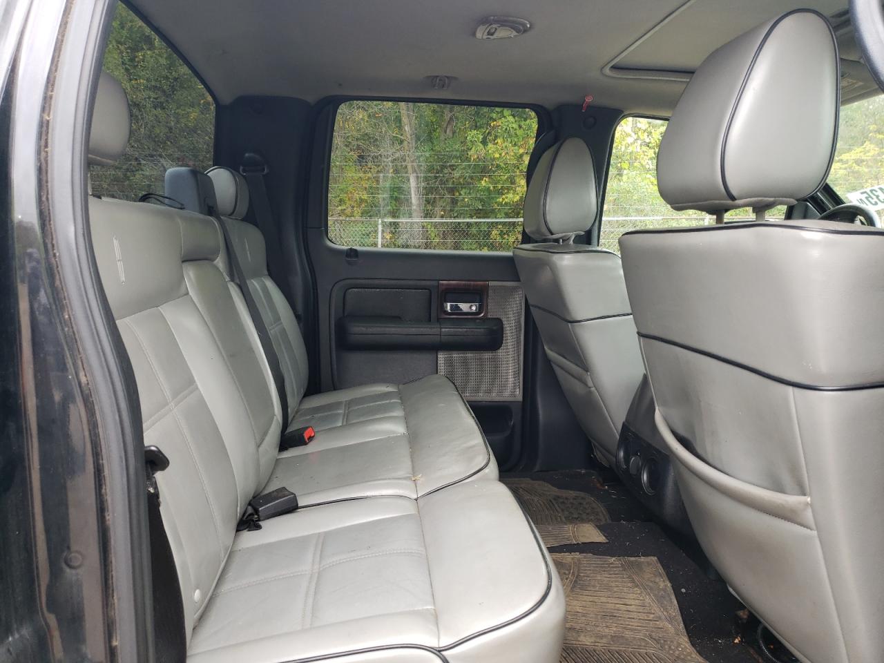 2006 Lincoln Mark Lt VIN: 5LTPW18506FJ11573 Lot: 81695435