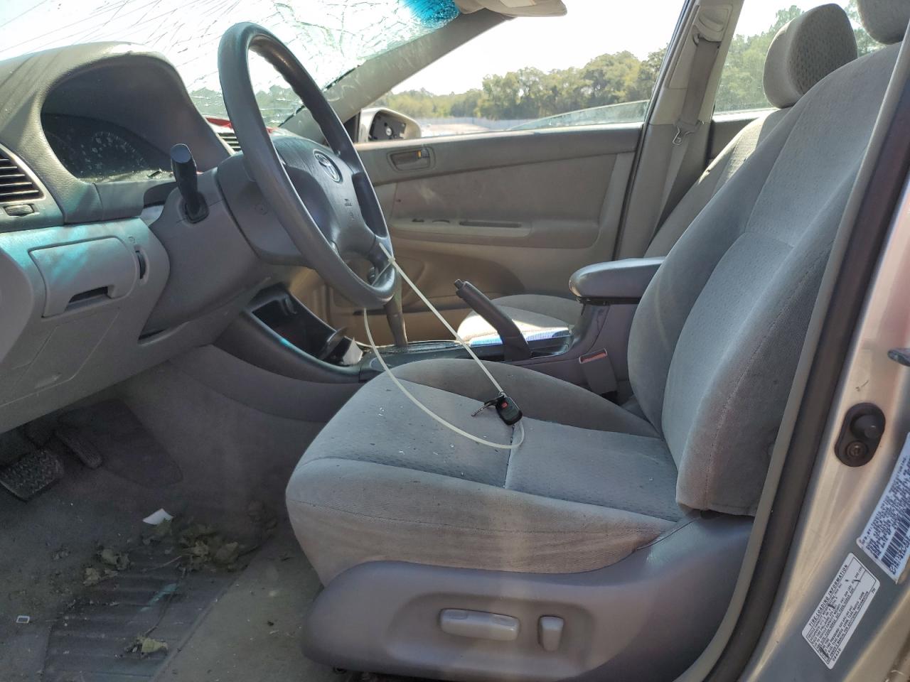 2003 Toyota Camry Le VIN: 4T1BE32K73U230850 Lot: 72035815