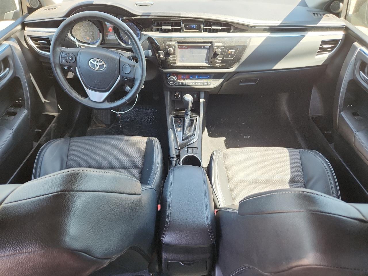 2015 Toyota Corolla L VIN: 5YFBURHE4FP295622 Lot: 71851265