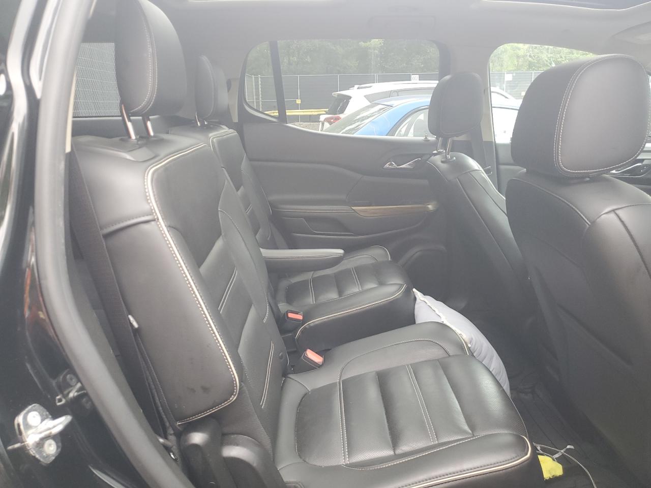 2017 GMC Acadia Denali VIN: 1GKKNXLS2HZ311067 Lot: 84231875