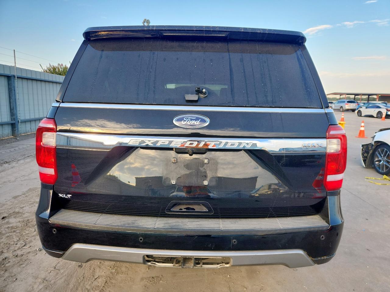 2019 Ford Expedition Max Xlt VIN: 1FMJK1JT2KEA90475 Lot: 84599775