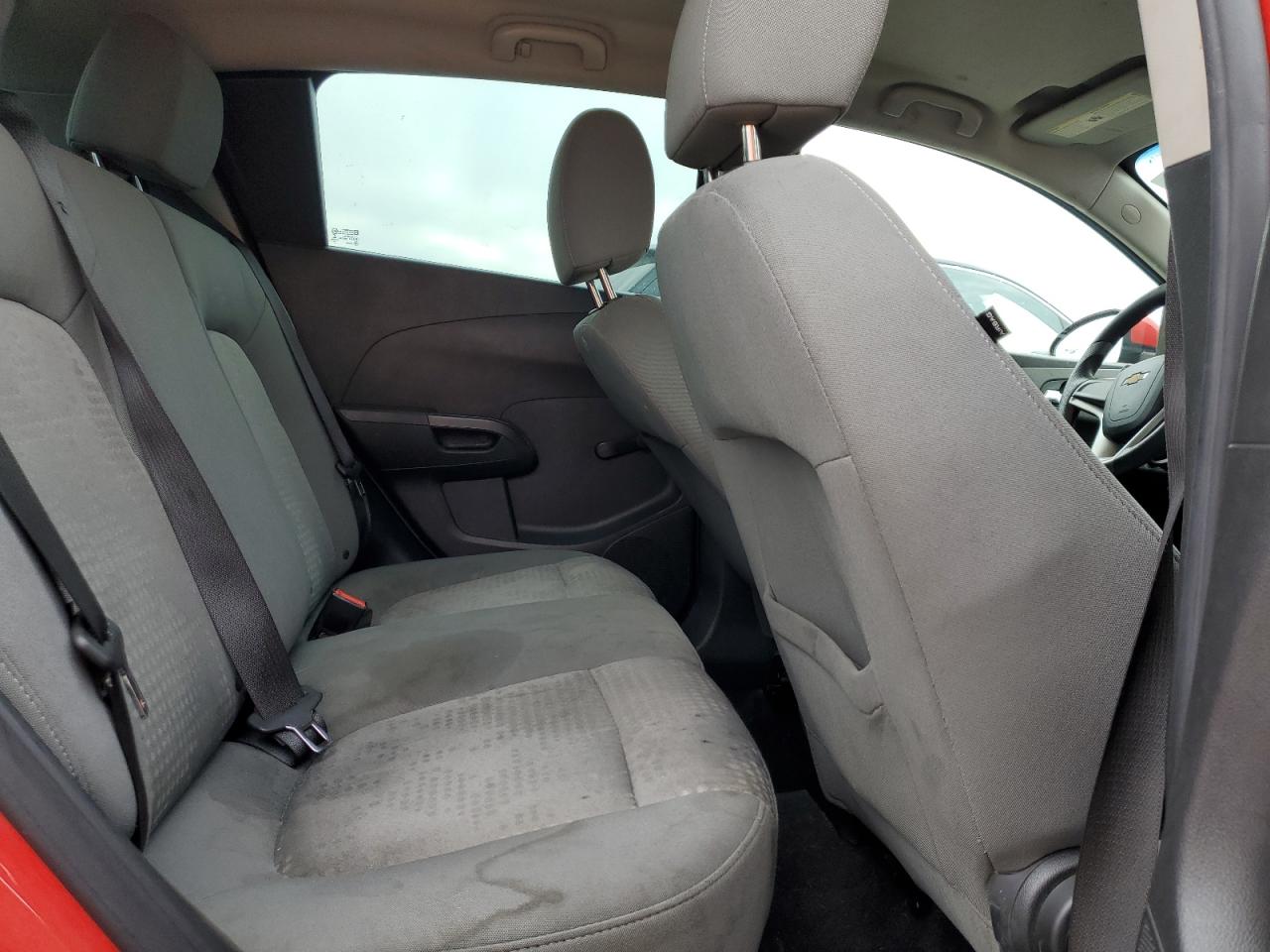 2014 Chevrolet Sonic Ls VIN: 1G1JA6SG5E4125521 Lot: 84605765