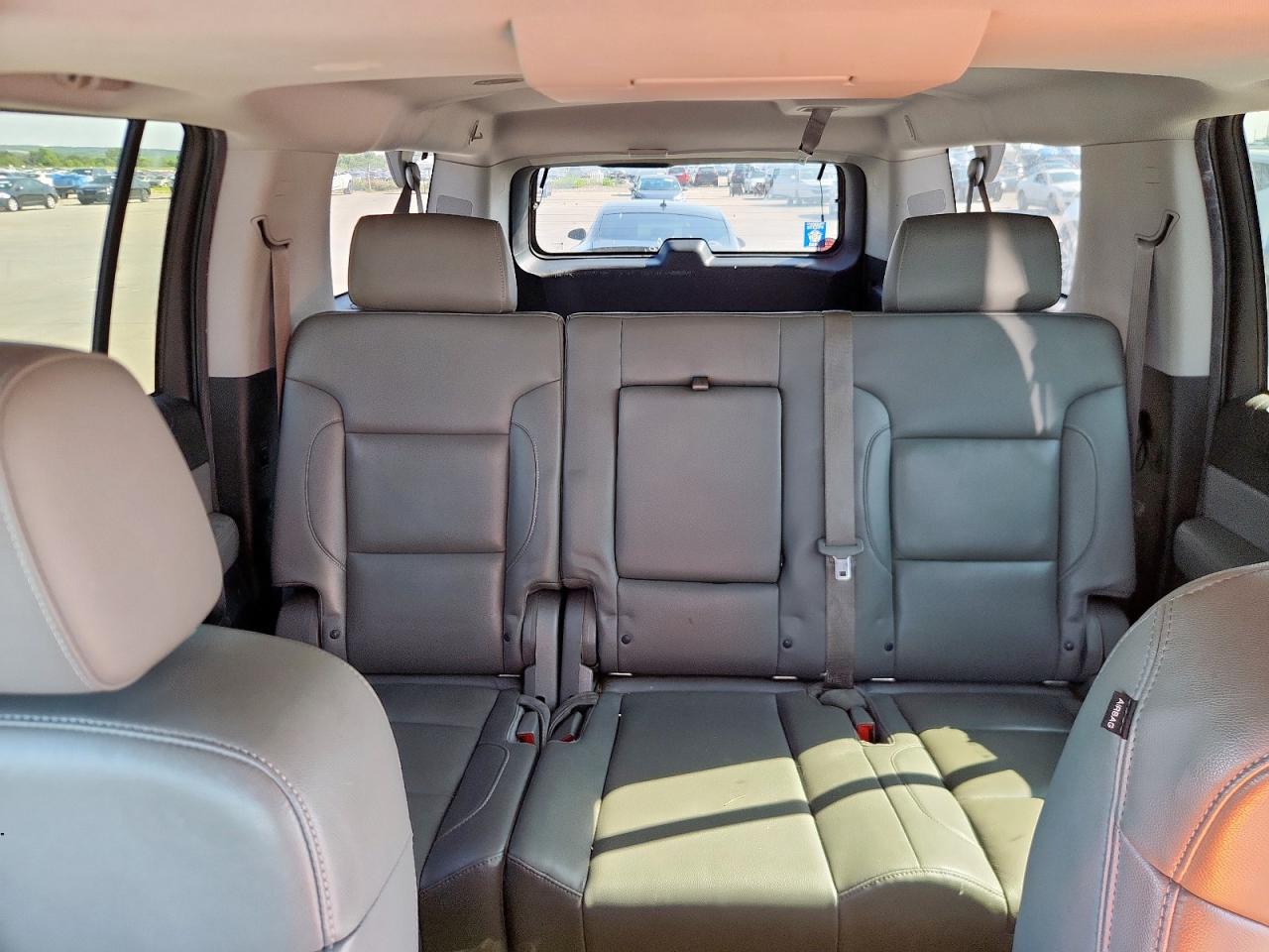 2015 Chevrolet Suburban C1500 Lt VIN: 1GNSCJKC2FR676989 Lot: 69505875