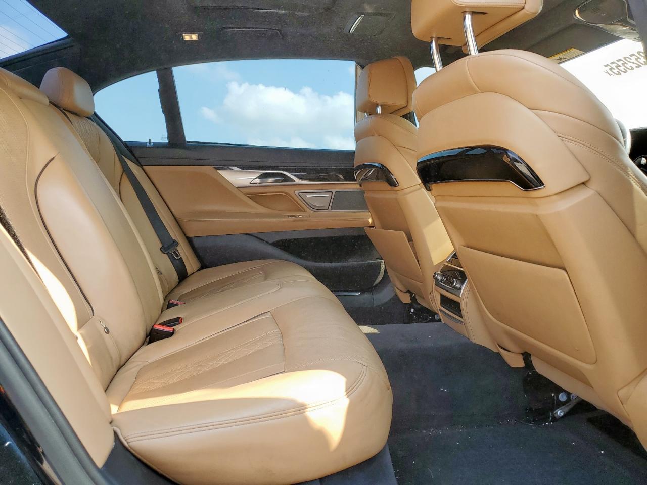 2016 BMW 750 Xi VIN: WBA7F2C57GG418330 Lot: 80852555