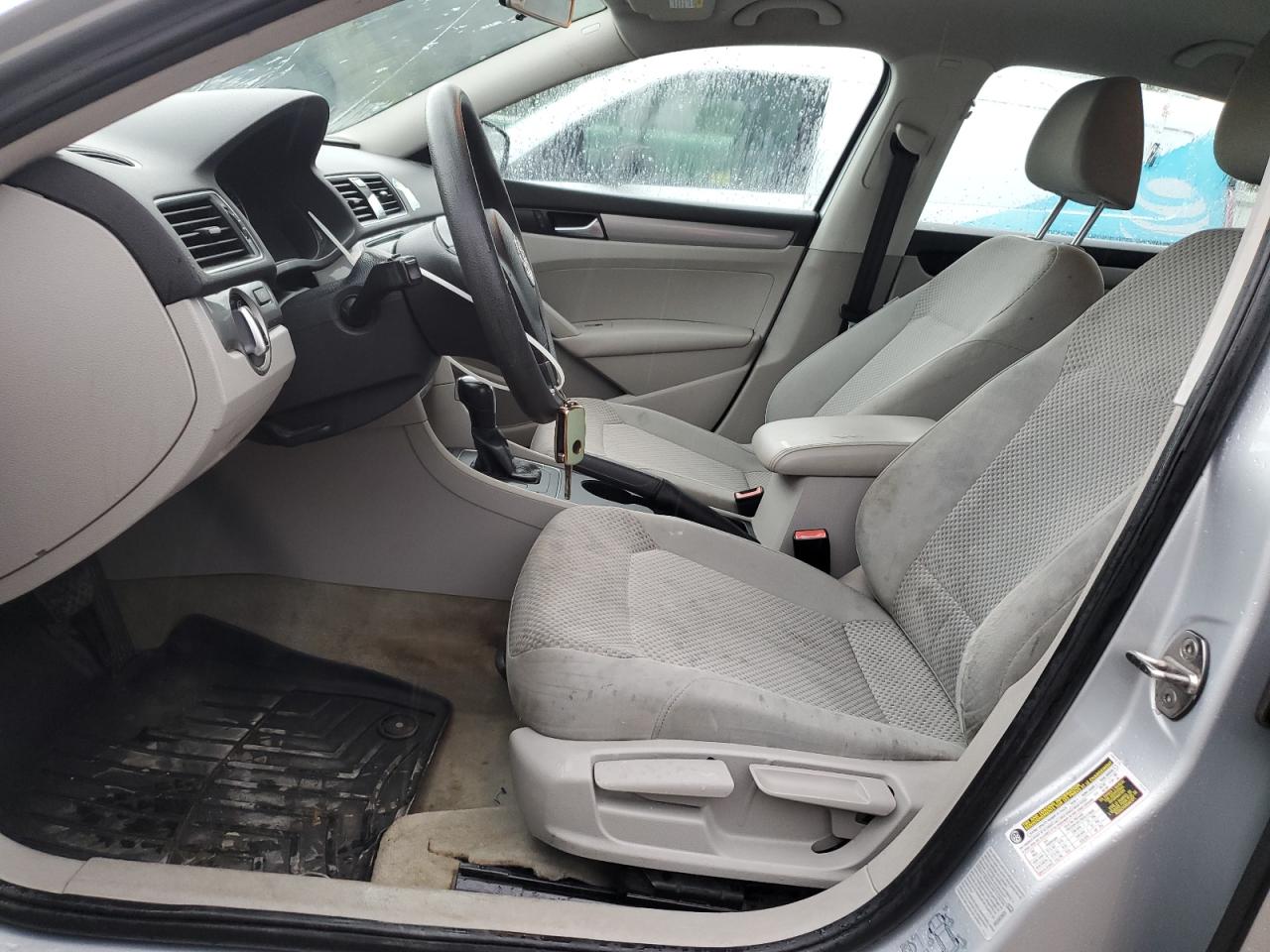 2015 Volkswagen Passat S VIN: 1VWAT7A39FC014657 Lot: 81500445