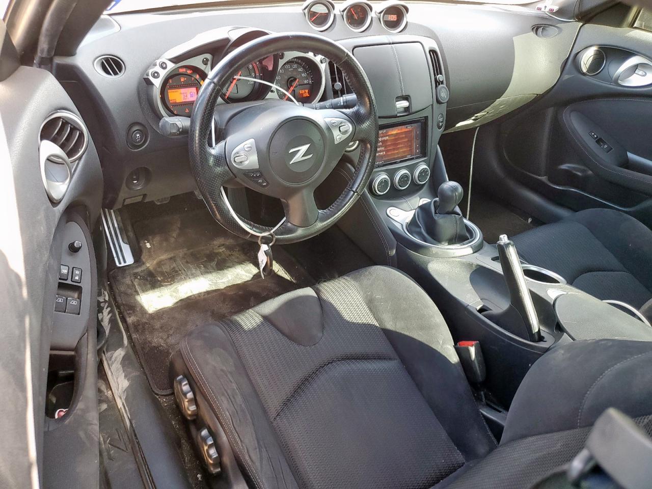 2017 Nissan 370Z Base VIN: JN1AZ4EH9HM951353 Lot: 84243905