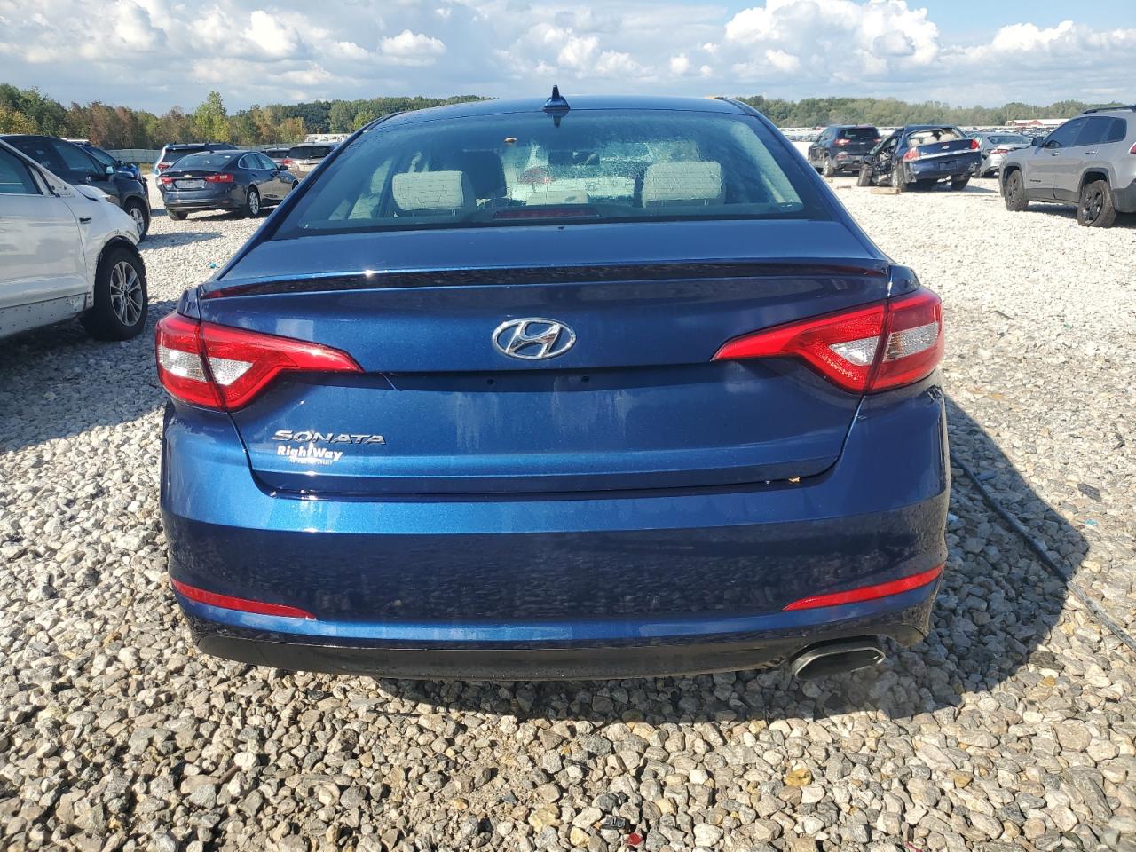 2017 Hyundai Sonata Se VIN: 5NPE24AF7HH572188 Lot: 84192925