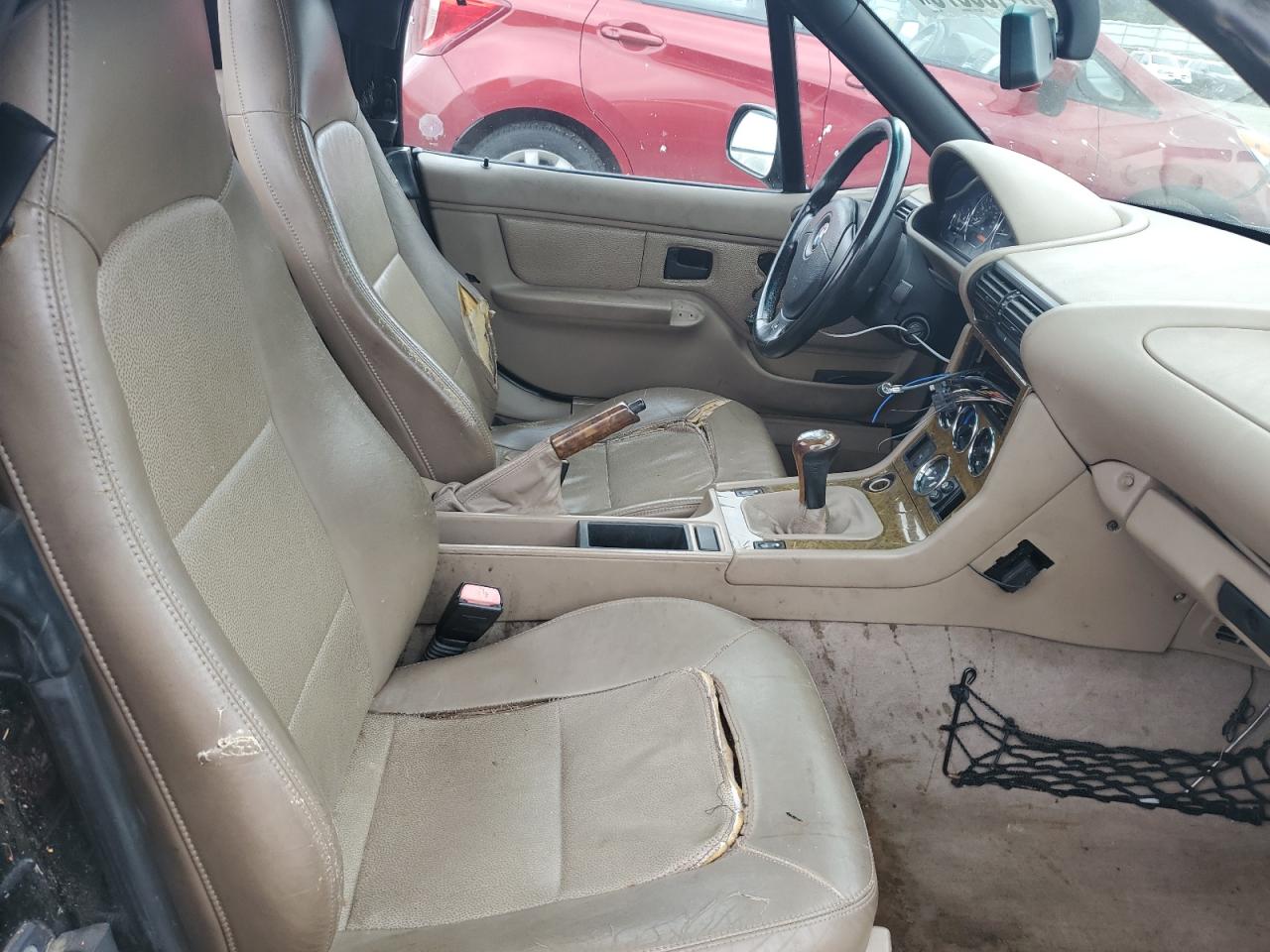 2000 BMW Z3 2.3 VIN: 4USCH934XYLF86237 Lot: 81100375