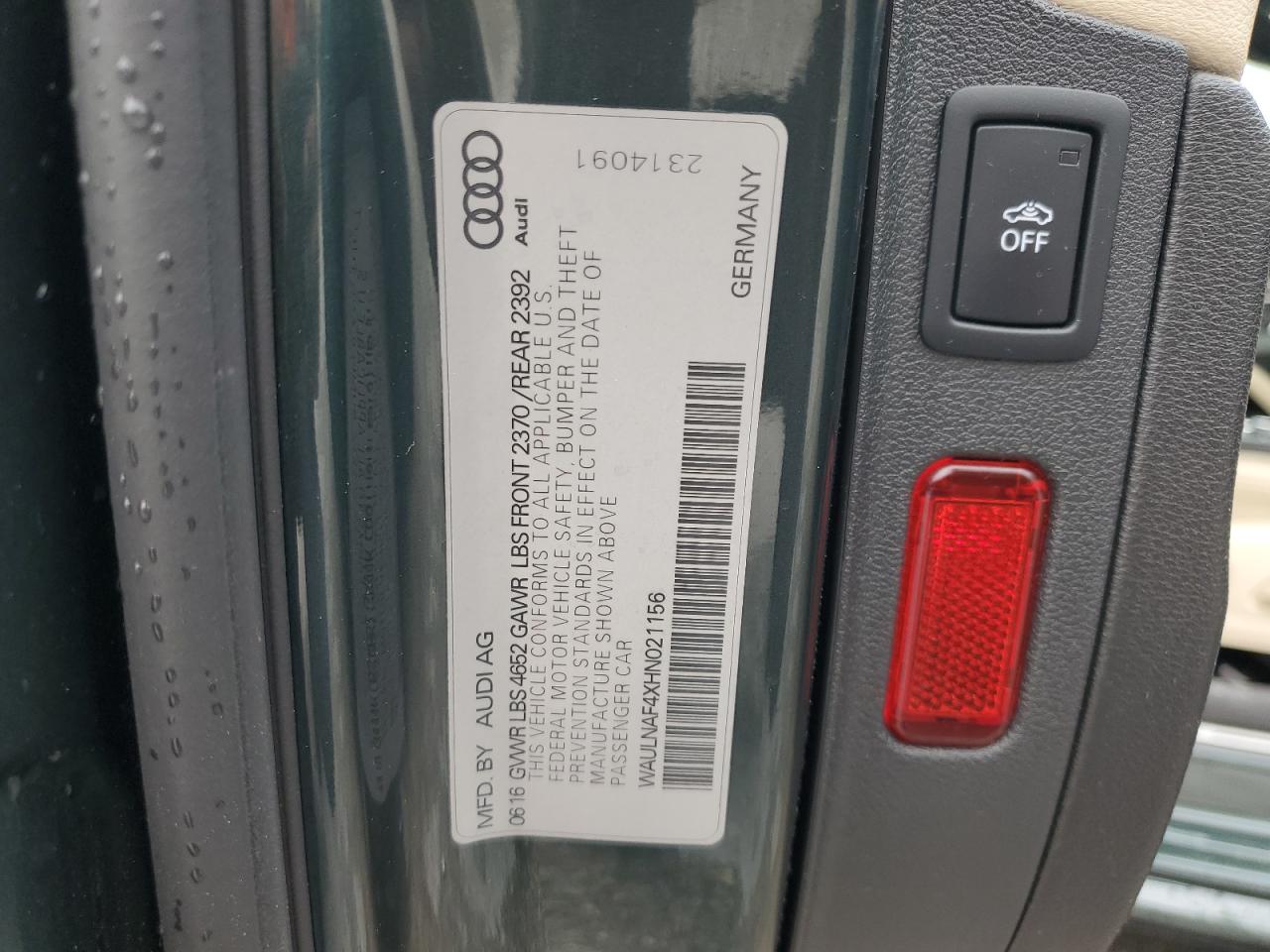 2017 Audi A4 Premium Plus VIN: WAULNAF4XHN021156 Lot: 72096435