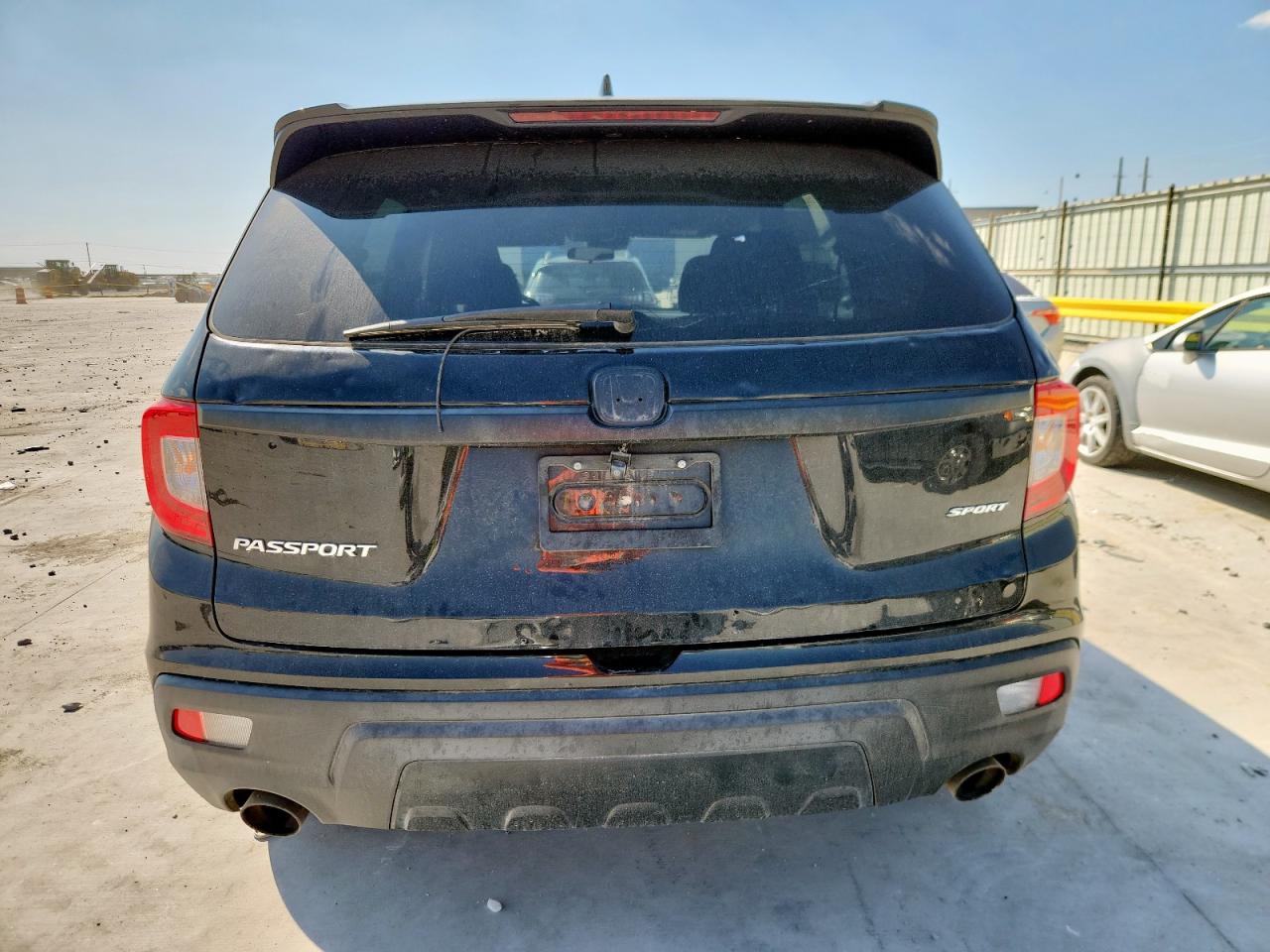 2019 Honda Passport Sport VIN: 5FNYF7H21KB007902 Lot: 81842075