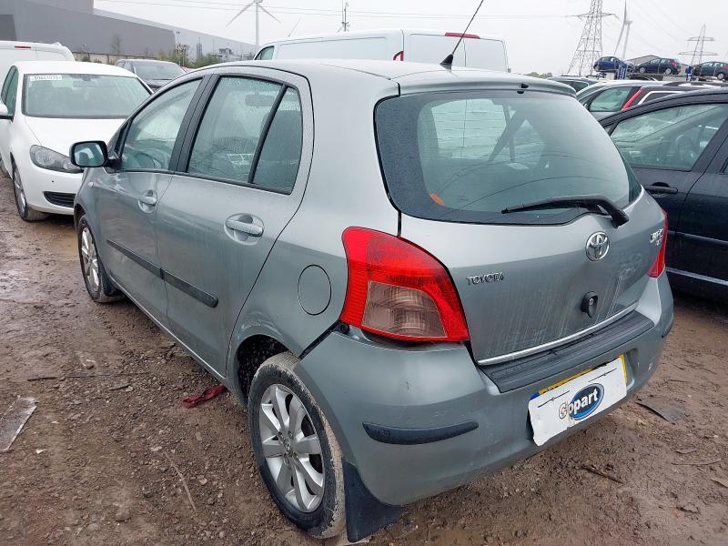 2008 TOYOTA YARIS TR 