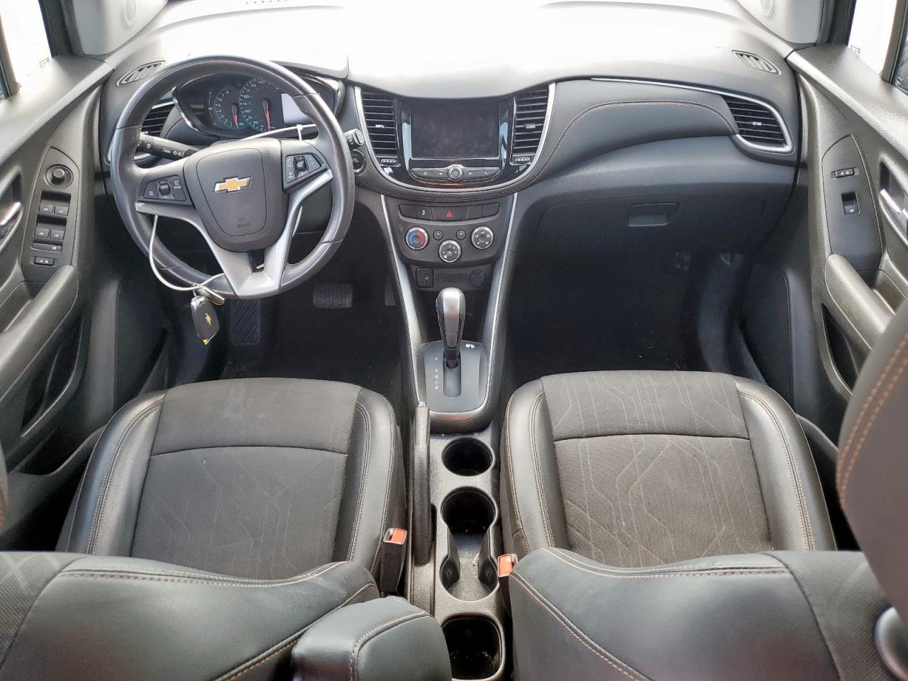 2020 Chevrolet Trax 1Lt VIN: KL7CJLSB6LB055942 Lot: 82139105