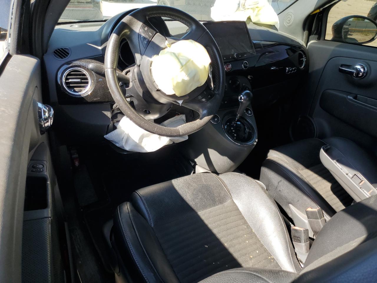 2015 Fiat 500 Sport VIN: 3C3CFFHH0FT594386 Lot: 84627525